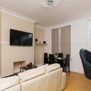 Rio House - 2 miles from central Leeds