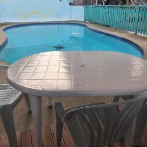 Spacious 4-bdrm fully self-contained WIFI Parking