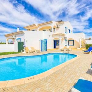 Villa Dois Pinheiros