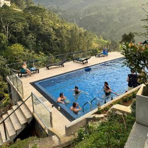 Ramboda Falls PLC