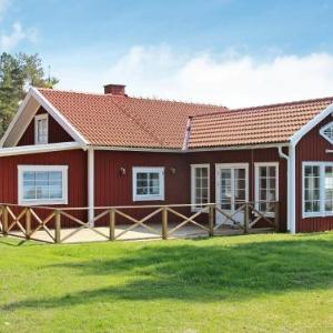 Two-Bedroom Holiday home in Mariestad