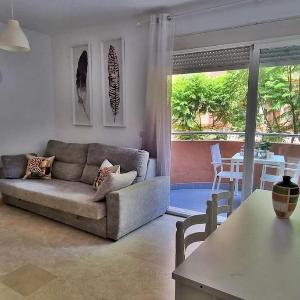 Acogedor apartamento en playa de los boliches