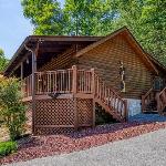 ER306- A Smoky Mountain Dream- Great location- Close to town cabin Pigeon Forge Tennessee