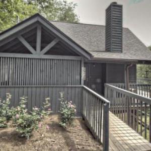 Tranquility - Quiet and Comfortable Cabin! Close to the Tanger Outlet Shopping cabin