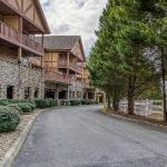 Owl See You 3205 - Close to Dollywood and Overlooking Gatlinburg Golf Course condo