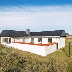 Three-Bedroom Holiday home in Harboøre 3