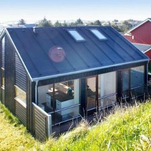 Two-Bedroom Holiday home in Rømø 7