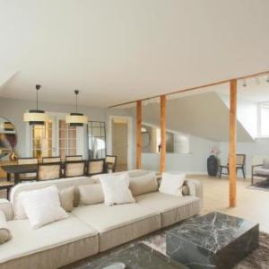 Unique 5 Bedroom Apartment w Exposed Beams in Copenhagen