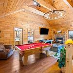 The Sly Fox - Recently Updated/ Ideal PF Location Pigeon Forge