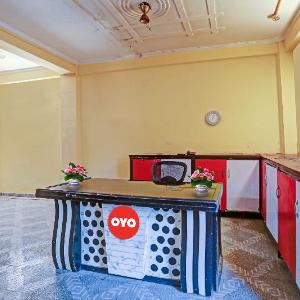 Hotel O by OYO Crossing Hotel Ghaziabad Railway Station