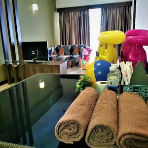 Family Day @ Free Water Theme Park Tickets & WiFi