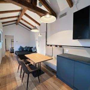 Attico Vivit 40