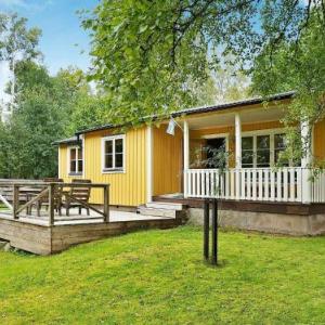 Two-Bedroom Holiday home in Hjältevad