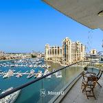 Lux 3BR Home in with Palm Jumeirah w/ Harbour View Dubai