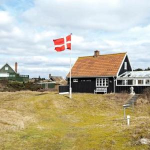 Two-Bedroom Holiday home in Fanø 10