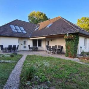 Haus 5 Elemente- Fewo Erde mit Terrasse und Bio-Kamin