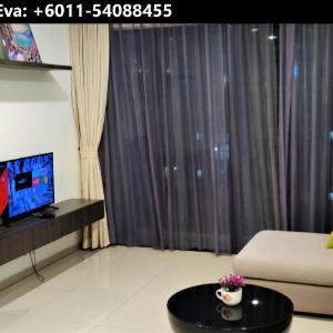 i-City【The IMPIAN by Casa】~Wifi/Netflix/Parking~7pax