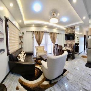 Bristle Ridge Cozy Luxurious 3BR 2TB Condo Unit