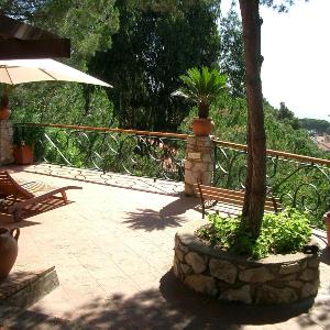 Villa Leonida
