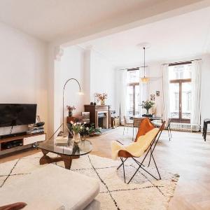 High ceilings/garage/balcony 5* apartment