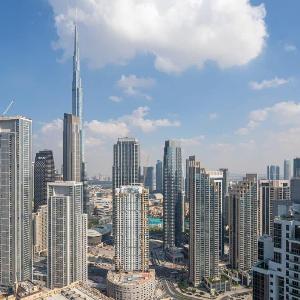 Opulent 2BR w/ Partial Burj Khalifa Views!