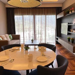 Cozy 2 Bedroom Premier Suite @Vista  |FREE WIFI|