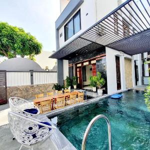 HM Villa Danang Beach / Pool Villa Private