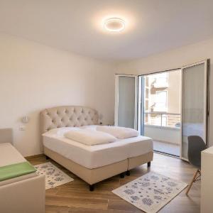 LEVANTE for a luxury stay - Front Beach