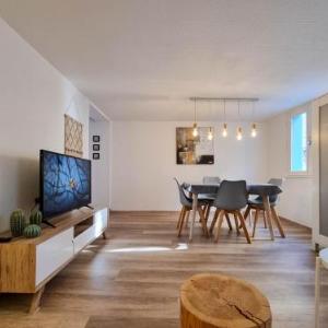 Travel Homes - NewGate 1 elegant heart of Colmar