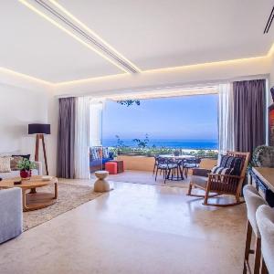 Luxury 1BR + Flex + Heated Rooftop Pool in Soho PV
