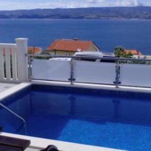 Apartment in Dugi Rat with private Pool sea view terrace aircondition WiFi 5112-1