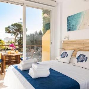 Enjoy La Carihuela Beach at 4 Min.Terrace & Pool.