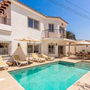 Villa El Algarrobo