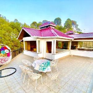whispering winds villa
