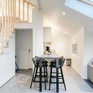 Atypique sous chateau vieille ville AC