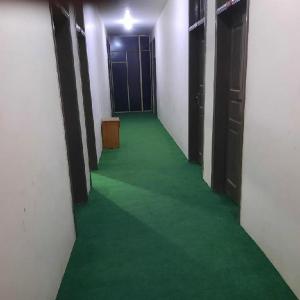 Sada Bahar Inn Hotel