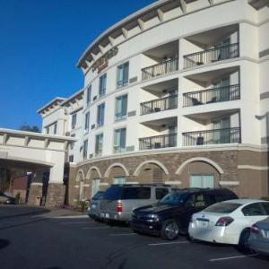 Jim and Bettie Smith Stadium Hotels - Courtyard by Marriott Boone