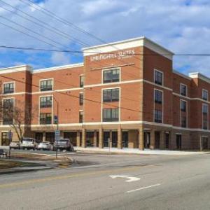 Hotels near Rockingham Speedway - SpringHill Suites by Marriott Cheraw