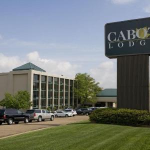 Hotels near Duling Hall - Cabot Lodge Millsaps