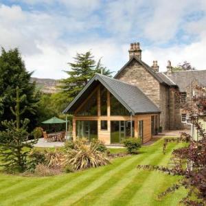 Craigatin House & Courtyard