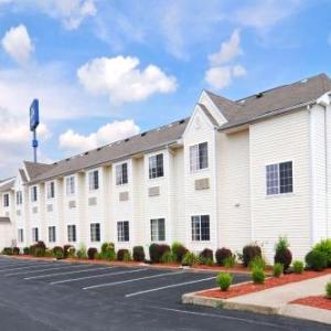 Microtel Inn & Suites by Wyndham Clarksville