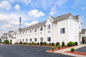 Microtel Inn and Suites Clarksville, Clarksville