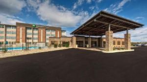Holiday Inn Express Louisville Airport Expo Center By IHG hotel near Kentucky Exposition Center