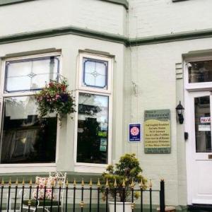 Elmswood Guest House