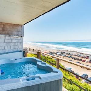 Hotels near Chinook Winds Casino Resort - Seagull Beachfront Inn