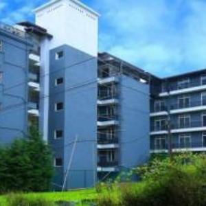 Avenue Nuwara Eliya