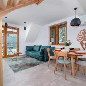 Orzeł 33 GiewontView Two-Story Apartment by Renters Prestige