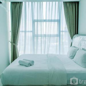 Comfort 1BR at Brooklyn Alam Sutera By Travelio