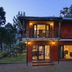 Uncle Bob Villa Best View In Kasauli 3BDR w/Cook