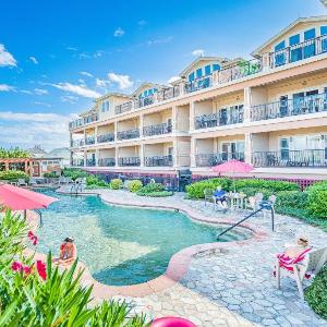 Good Trouble - Croatan Surf Club Ocean View Indoor and Outdoor Pool Hot Tub Pets Ok YR Flex